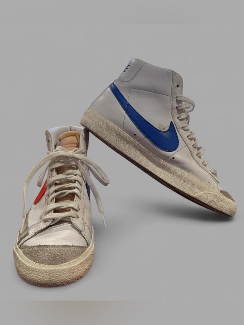 Nike Men’s Blazer Mid ‘77 High-Top Sneakers with Blue and Red Swooshes 10.5
